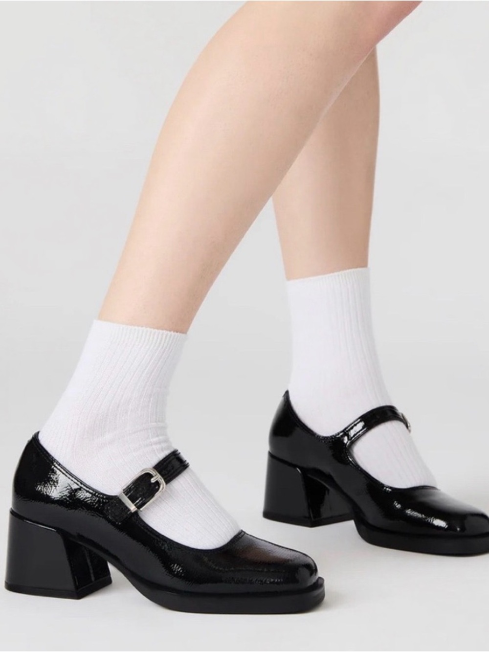 Steve Madden Lisbon Shoe